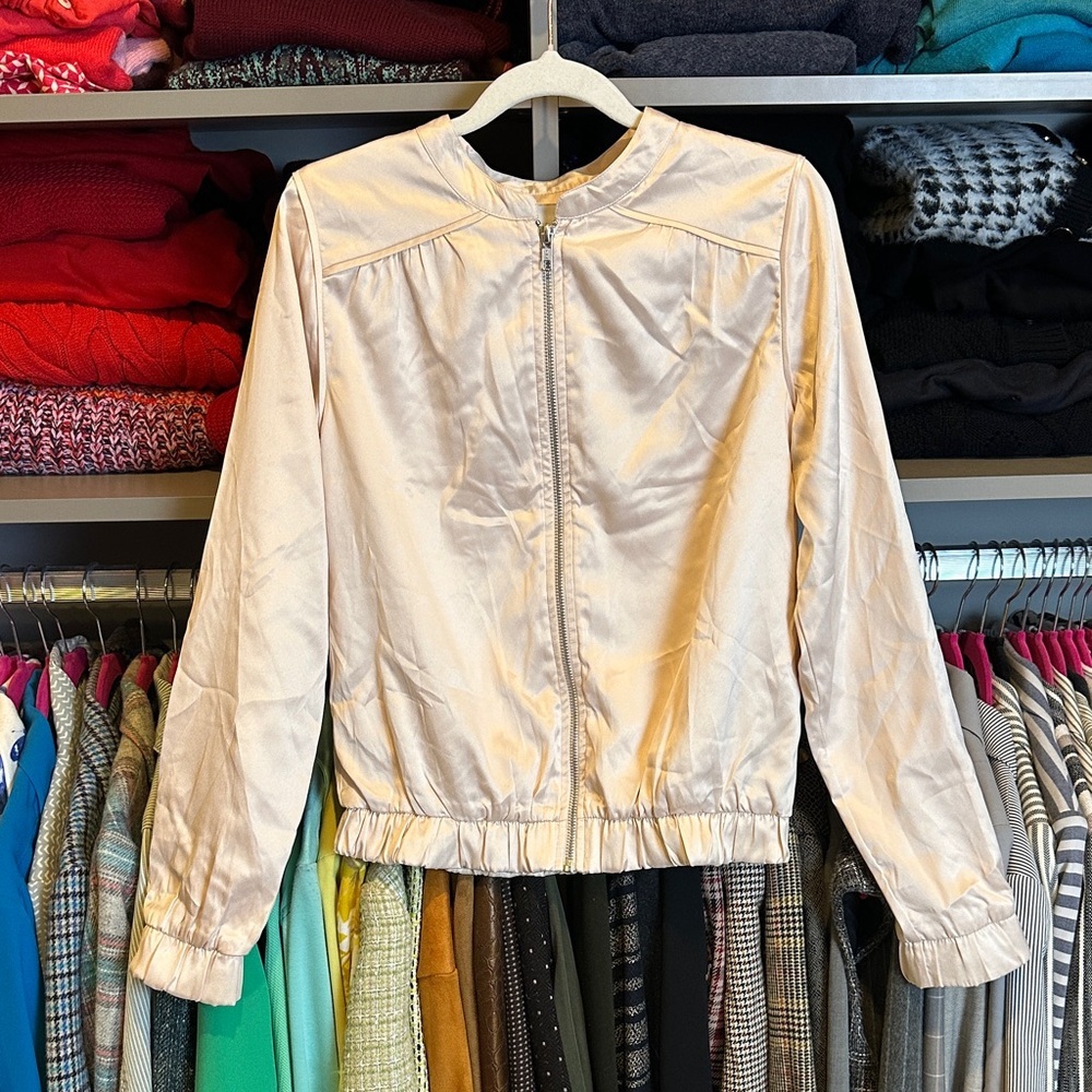 Vila pale pink satin elastic waistband front zip bomber jacket size XS